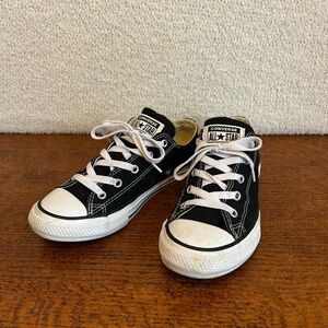 Converse Kids Chuck Taylor Low Sneakers